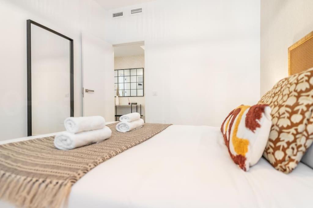 Apartment And Cozy In The Center By Rems Málaga